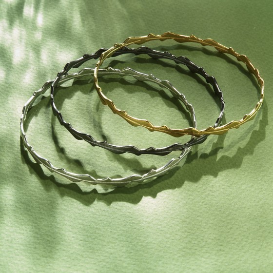 Pointy bracelets