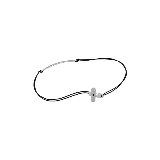 Single Oval Bracelet image-1